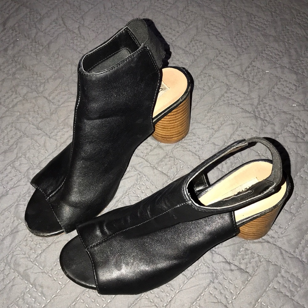 Steve Madden peep toe booties